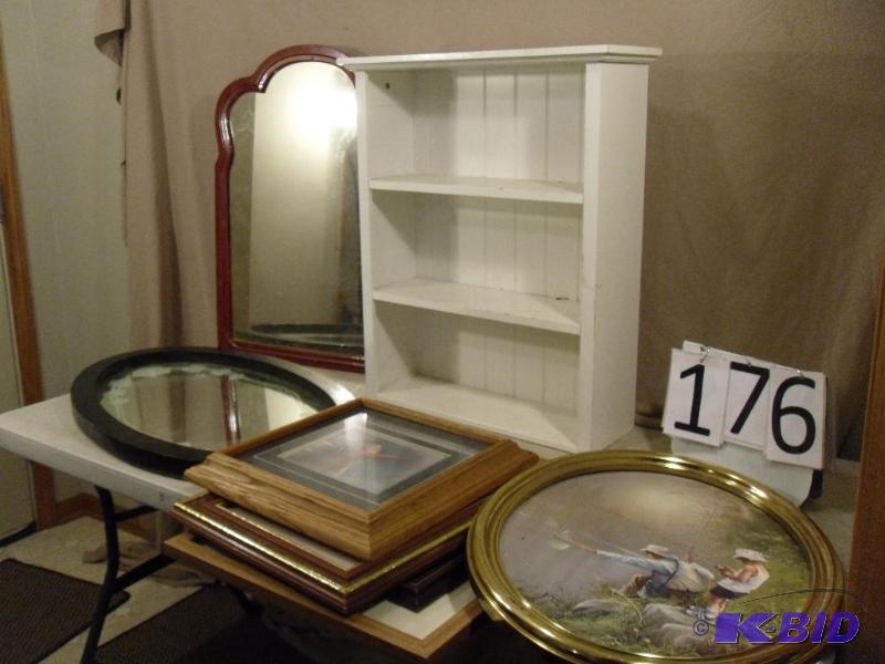 lot 176 image: Lot of 2 Mirrors, Handing Wall Shelf, and Ass...