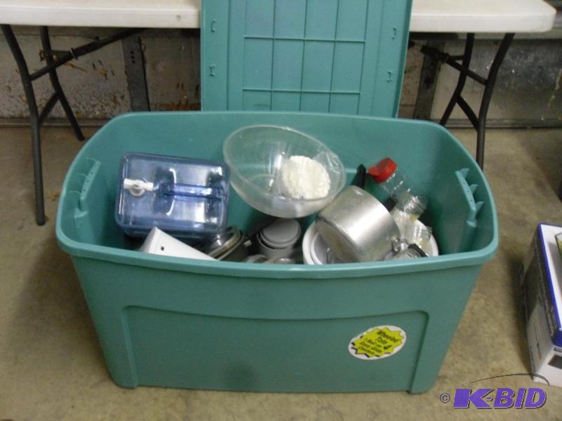 lot 198 image: Large Tote on 4 Wheels with Lid Full of Kitch...