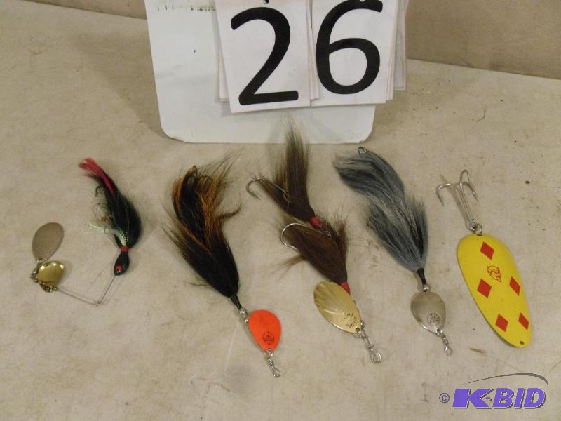 lot 26 image: Lot of Large Fishing Lures. Daredevils, 3 Fre...