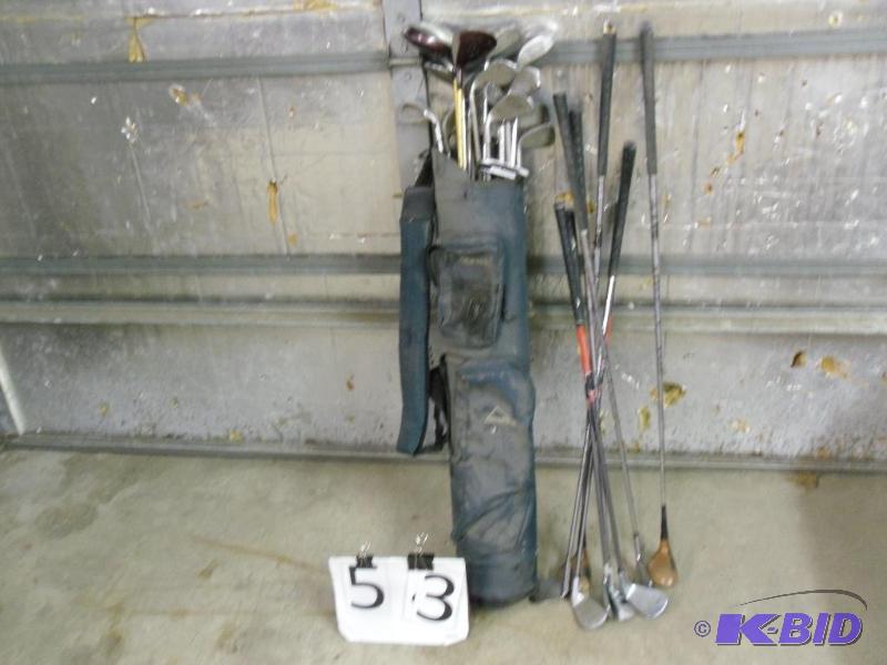 lot 39 image: Lot of Assorted Golf Clubs. Left and Right Ha...