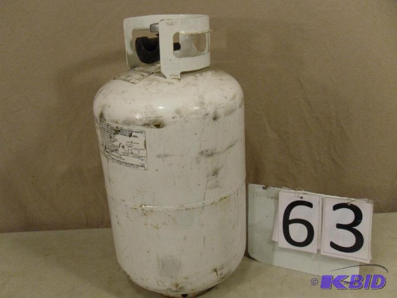lot 63 image: 30  LB Propane Tank with New Style OPD Valve...