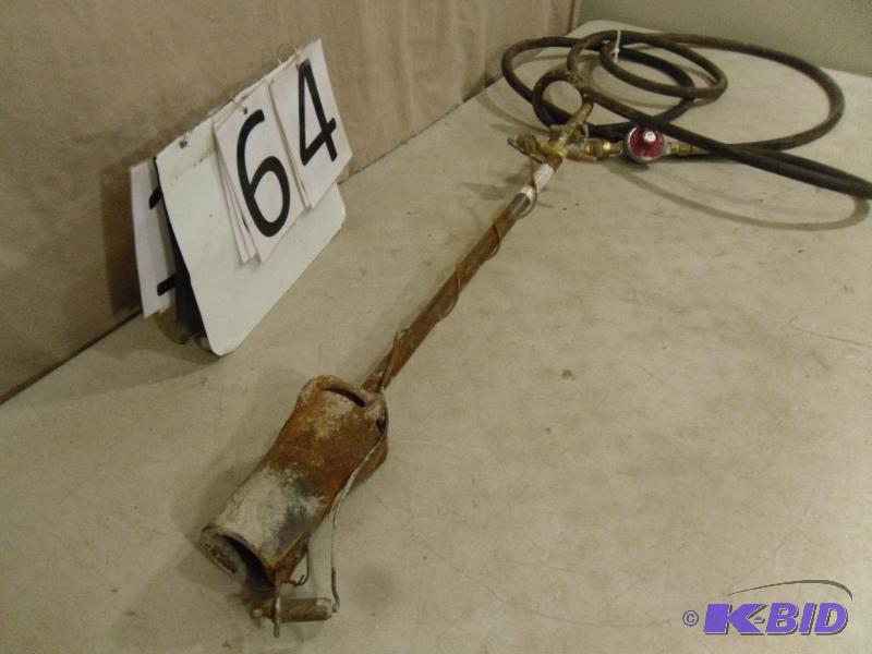 lot 64 image: Propane Torch 30,000 BTU. With Igniter, Regul...