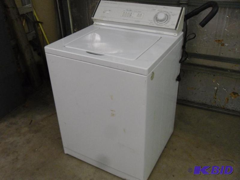 lot 7 image: Whirpool&nbspClean Touch&nbspWashing Machin...