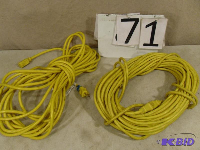 lot 71 image: 2 Medium Duty Extension Cords. In good shape....