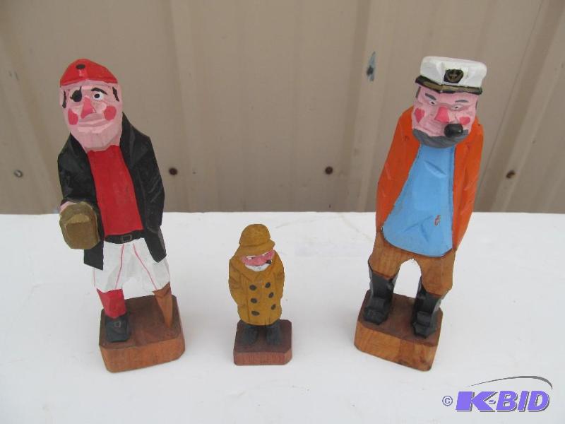lot 28 image: Hand Carved Figurines.