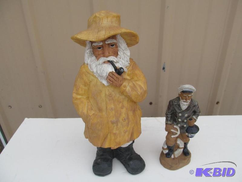lot 31 image: Hand Carved Figurines.