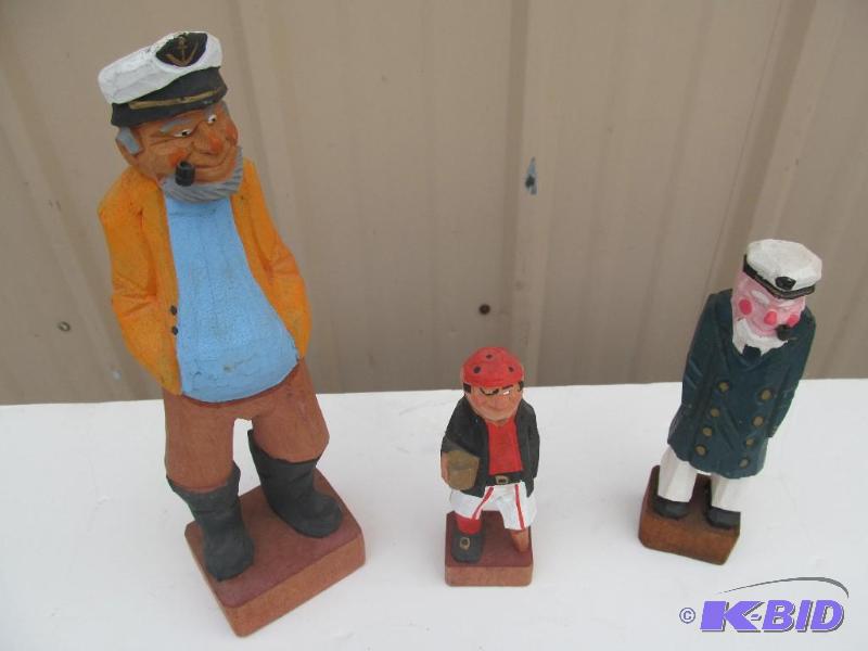 lot 34 image: Hand Carved Figurines.