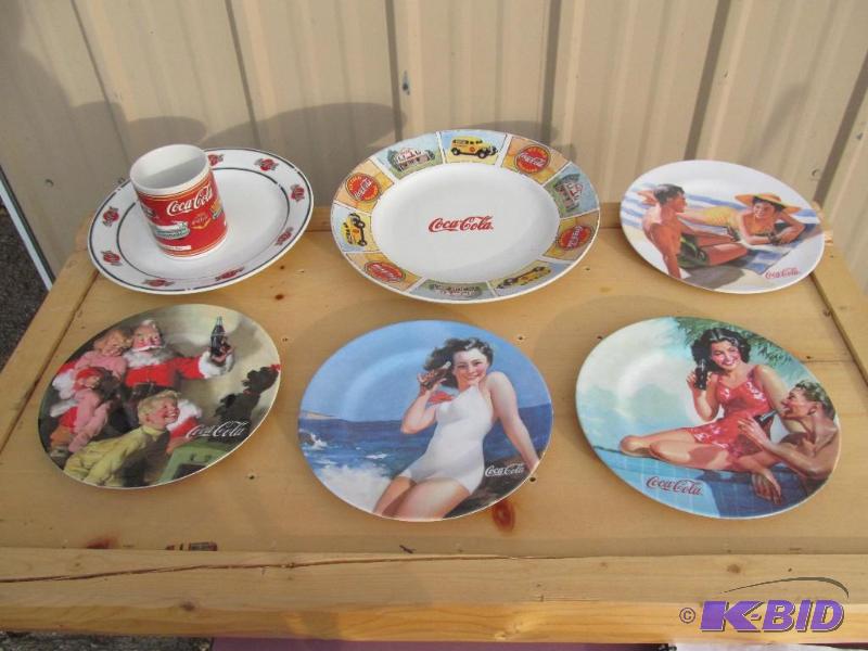 lot 64 image: Assortment of collectable Coca-Cola plates....