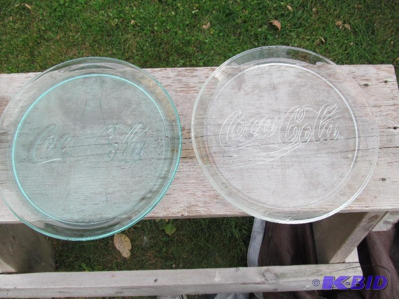lot 76 image: Coca-Cola Serving platters....