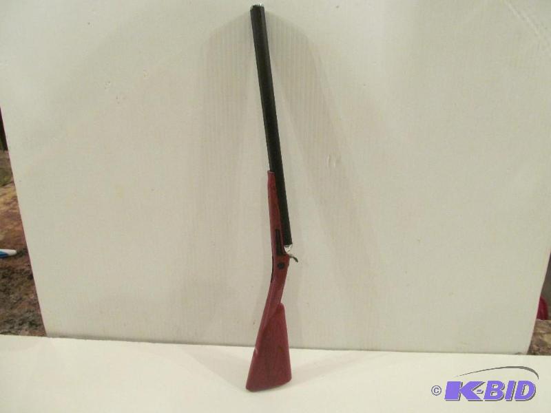 lot 83 image: Butane cigarette lighter,interesting little p...
