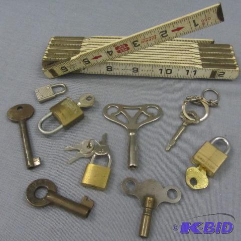 Keys with Railroad