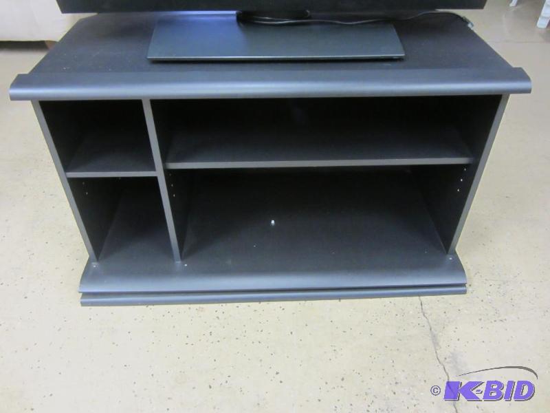 Flat screen TV Stand