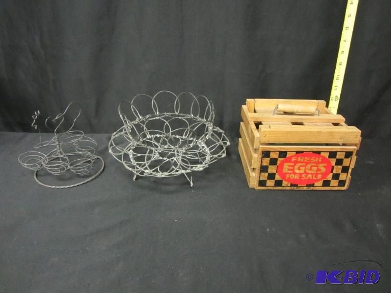 lot 57 image: Antique Group with Egg Crate and Egg Display and Chicken Holder