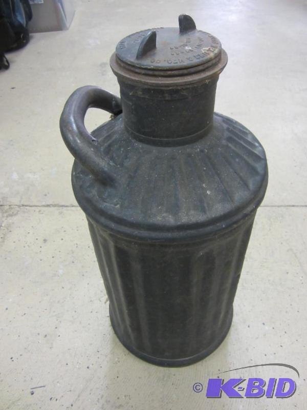 lot 63 image: Antique Black Kerosene Gas Can Railroad Railway Davis Welding Co