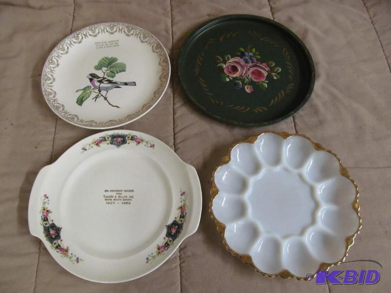 Tray