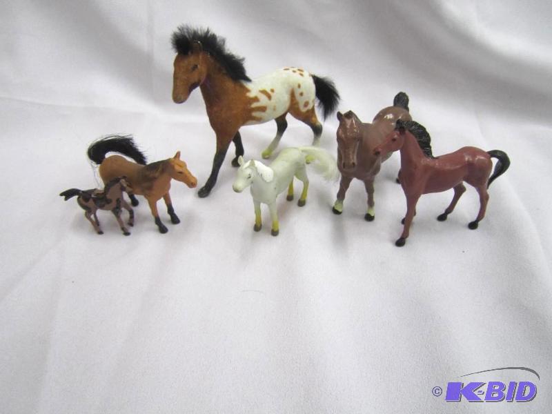 6 Horses