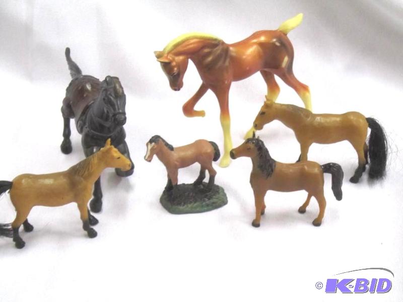 6 Horses