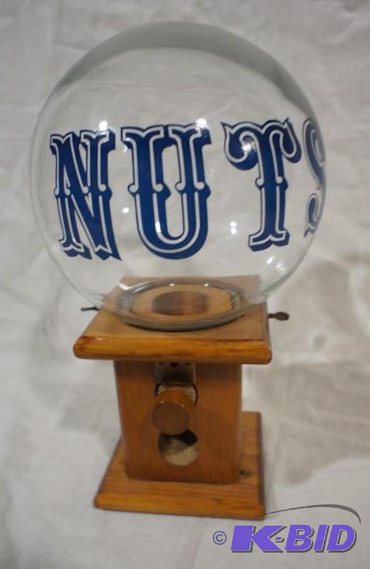 Nuts Dispensing Machine - Please see pictures...