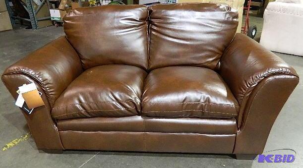 New Ashley Signature Durablend leather lovese...