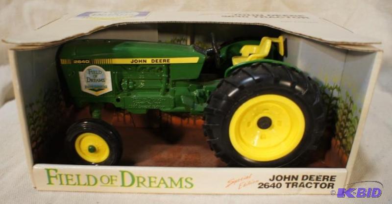 lot 38 image: New In Box John Deere 2640 Tractor &quotFiel...