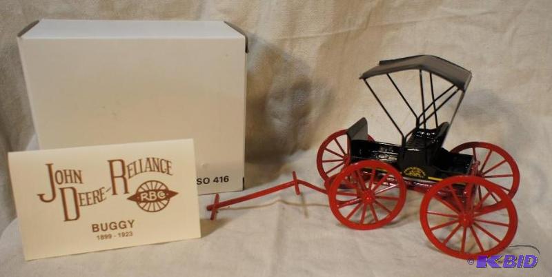 lot 49 image: New In Box John Deere Limited Edition Die-Cas...