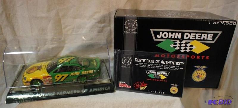 lot 54 image: New In Box John Deere Racing Champ Diecast st...