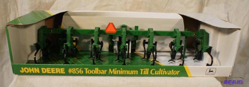 lot 8 image: New In Box John Deere 856 Tool Bar Minimum Ti...