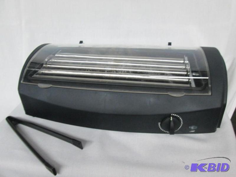 lot 40 image: Hot Dog Express
