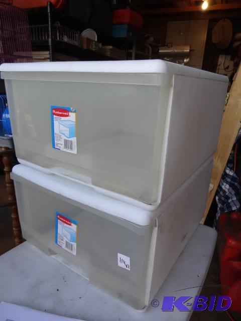 lot 114 image: Rubbermaid Plastic Drawer Bins Qty 2...