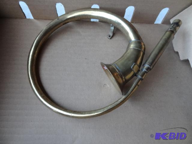lot 118 image: Brass horn...