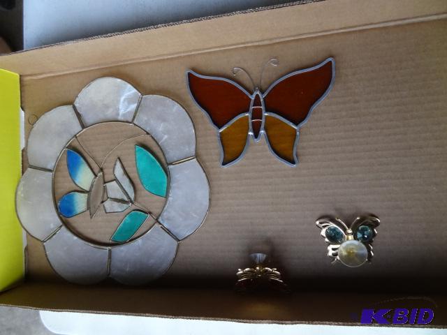 lot 128 image: Misc Stained Glass...