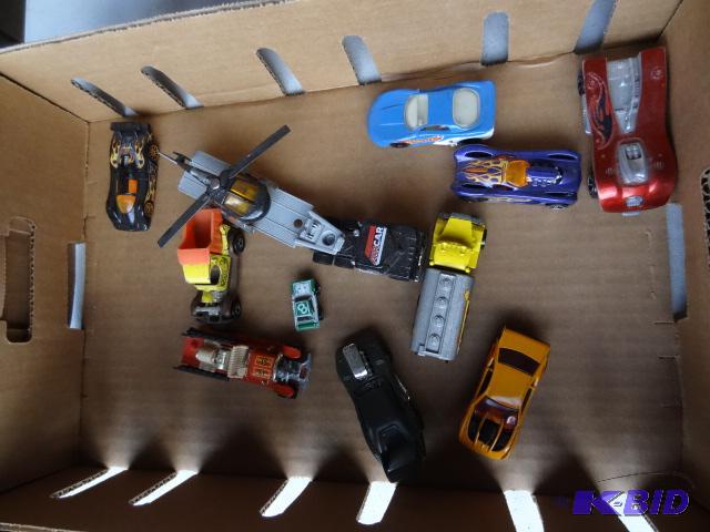 lot 130 image: Misc Die Cast Cars...