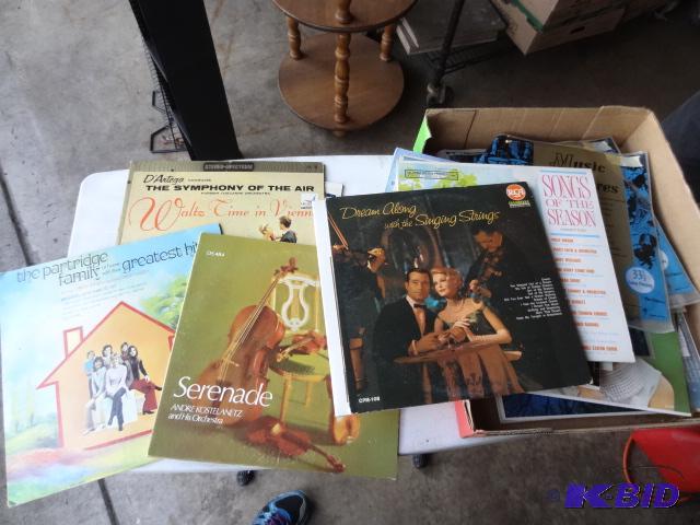 lot 138 image: Misc Vintage Records...