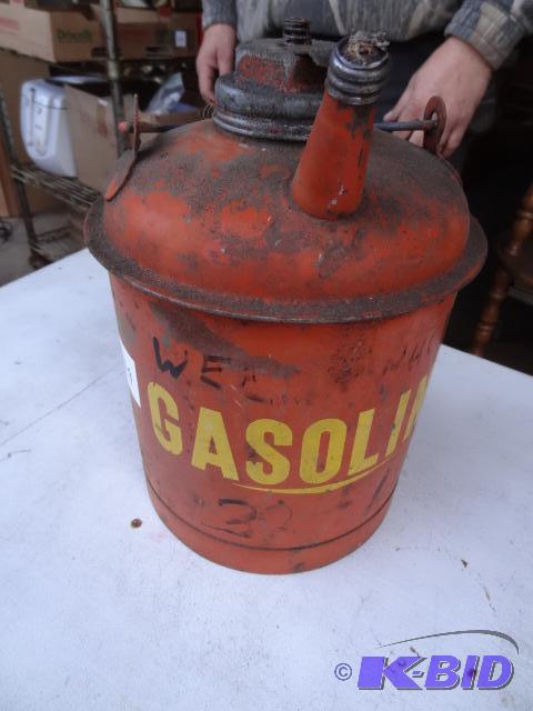 lot 179 image: Vintage Metal 1 Gal. Gasoline Can...