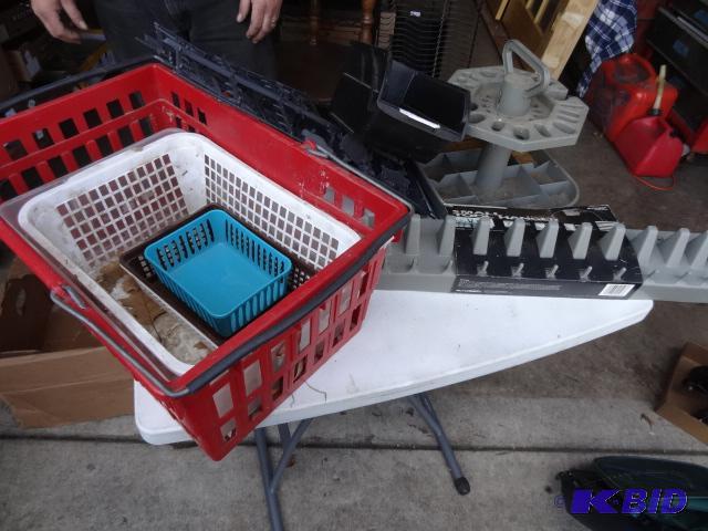 lot 187 image: Plastic Shopping Basket, Misc Baskets, Tool O...