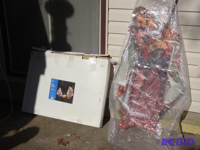 lot 215 image: Holy Family 52", Indoor, Outdoor Christm...