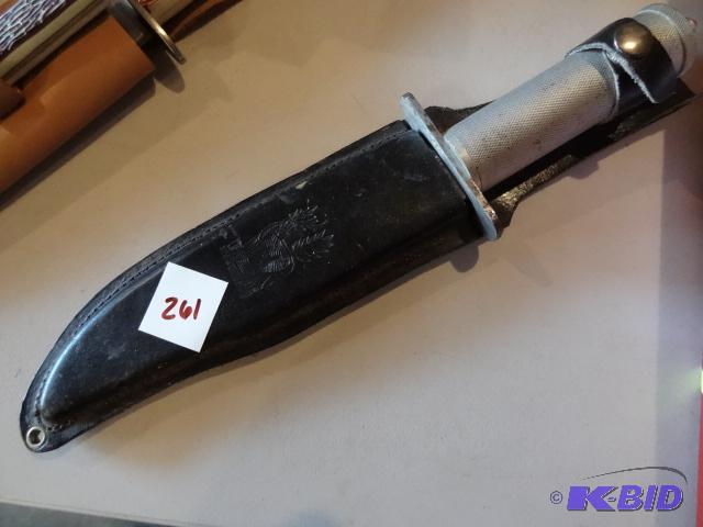 lot 261 image: Survival Knife...