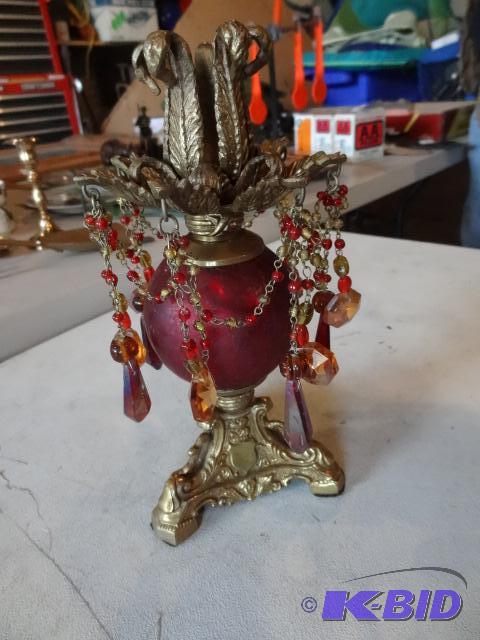 lot 279 image: Vintage Decorative Brass Candle Holder...