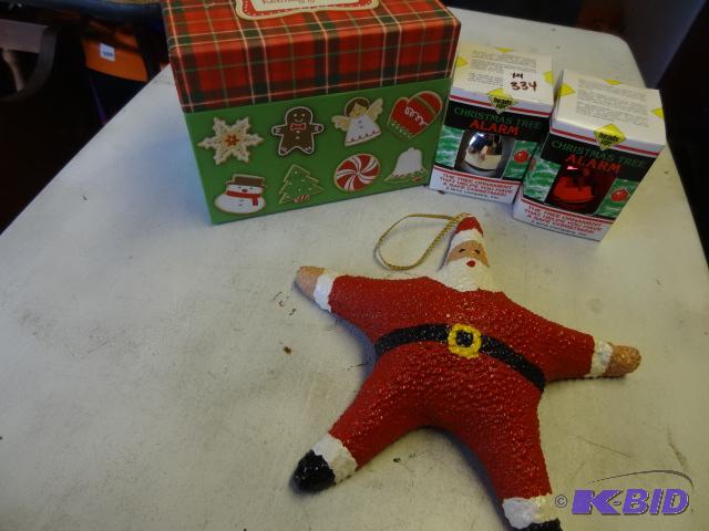 lot 334 image: Christmas Tree Alarms. Christmas Recipe Box, ...