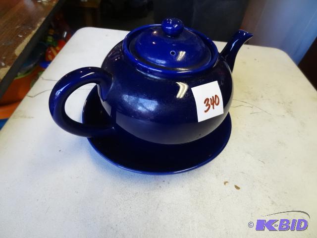 lot 340 image: Blue Teapot...