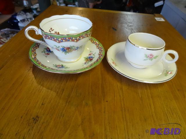 lot 346 image: Aynseley and Homer Laughlin China...