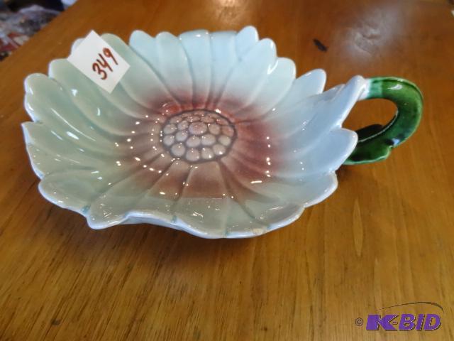 lot 349 image: Flower Dish With Handle...