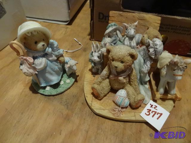 lot 377 image: 2 Cherished Teddy Figurines...