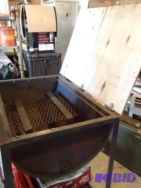lot 67 image: Homemade Parts Washer 36 X 24 X 35...
