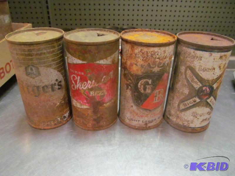 lot 85 image: Lot of 4 Flat Top Dumper Collector Beer Cans