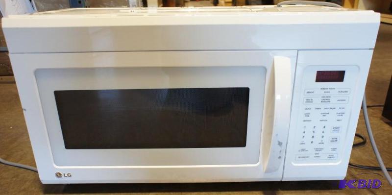 lot 14 image: New LG Microwave (LMV1813SW) 1.8-cu. ft. buil...