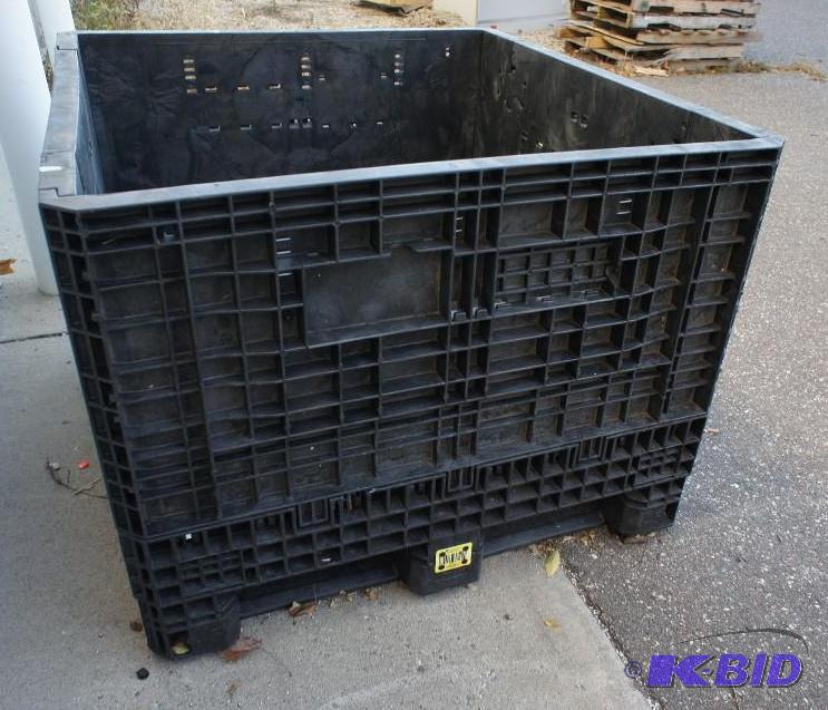 Collapsible Hard Plastic&nbspPallet - Black ...