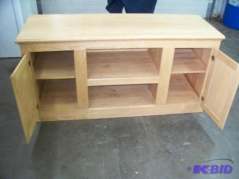 lot 109 image: Very nice cabinet- stand 5ft long 21 inches w...