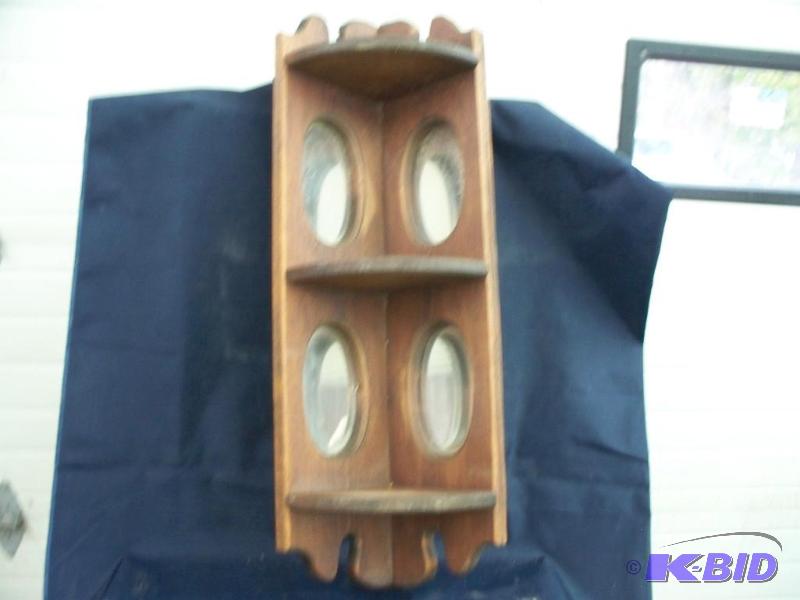 lot 49 image: Corner shelf...