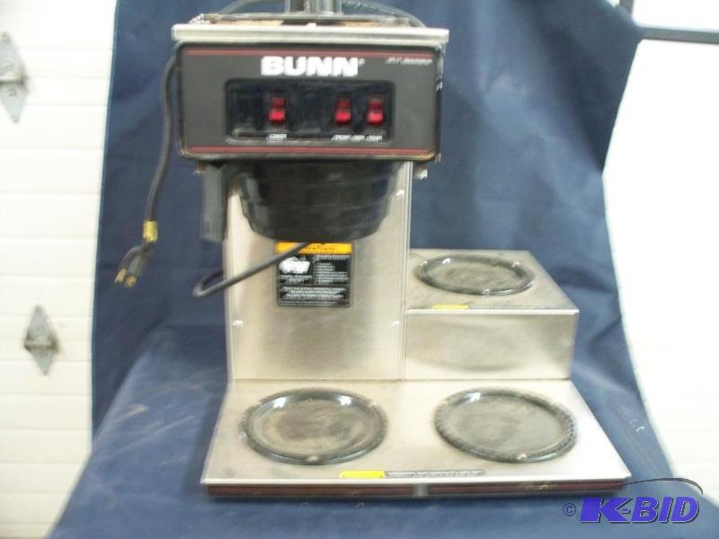 lot 75 image: Bunn 3 burner coffee maker plugged in turn on...